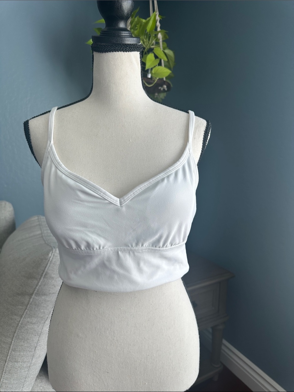 Lululemon bra with removable pads size 12